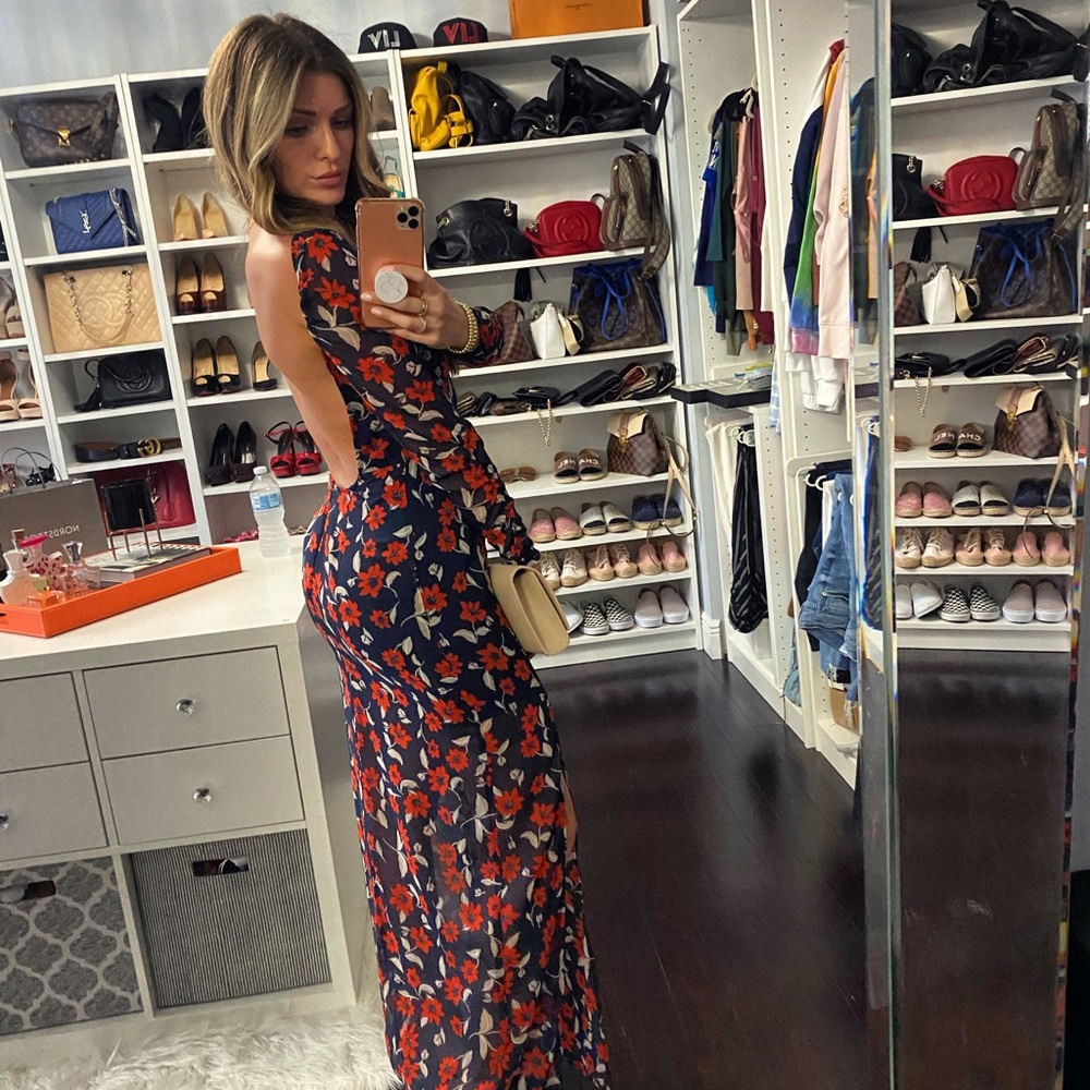 Floral maxi dress from revolve . Size xs worn one time